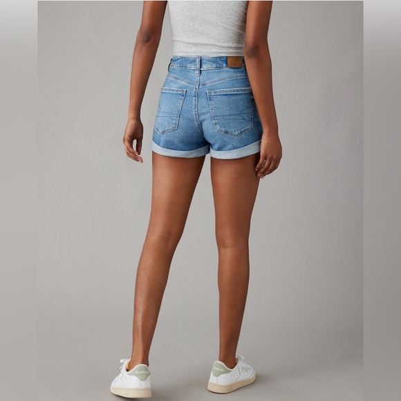 American Eagle Outfitters Pants - American eagle highest rise crossover mom short.